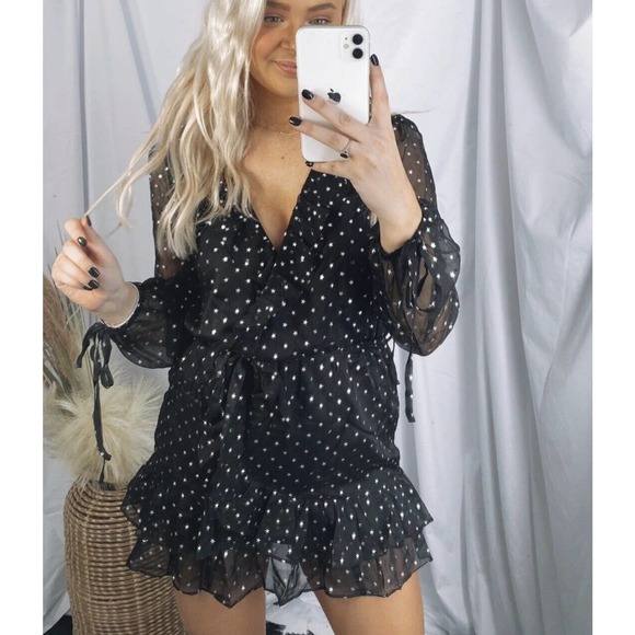 NWT Black and silver star V-neck ruffle with belt tie sheer sleeves mini dress - Picture 8 of 12